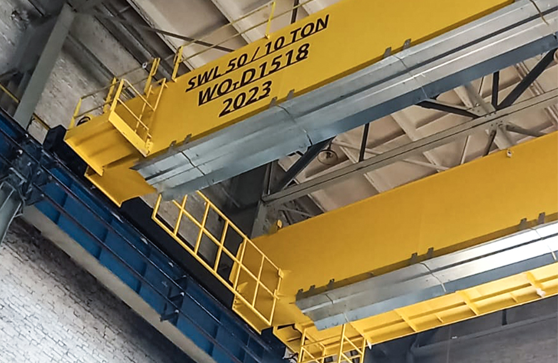 رافعة علوية معلقة بعارضتين